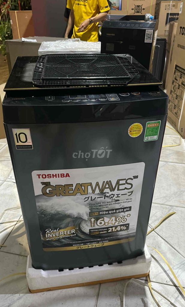 Máy giặt Toshiba 8kg màu đen. Mua bán Máy giặt tại Quận 12 Tp Hồ Chí Minh được đăng bởi Lê Hiếu Điện Máy Trả Góp hình 1