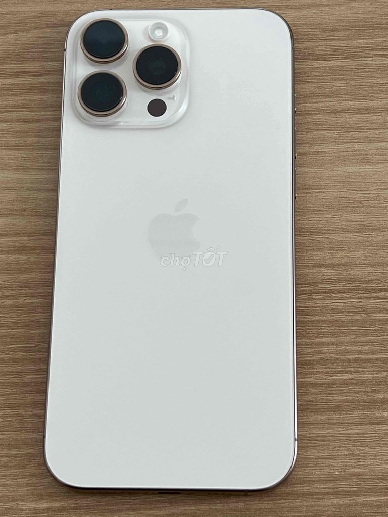 Apple iPhone 16 Pro Max 256GB Gold 99% 2 sim. Mua bán Điện thoại tại Thành phố Long Xuyên An Giang được đăng bởi Laptop Mai Lý Nghĩa hình 1