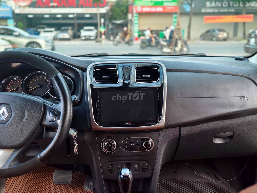 Reult Sandero 2016 màu vàng chanh. Mua bán Ô tô tại Quận Long Biên Hà Nội được đăng bởi BON AUTO hình 10