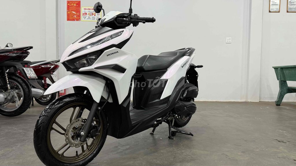 HONDA VARIO 125 SIÊU LƯỚT ĐK 2024 NHẬP KHẨU INDO. Mua bán Xe máy tại Thành phố Long Khánh Đồng Nai được đăng bởi Cửa Hàng Xe Máy Cũ Thành Phát Đồng Nai hình 2