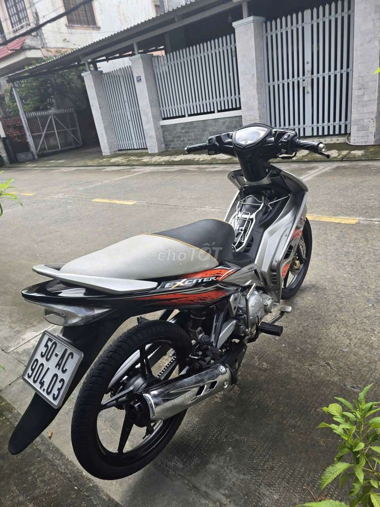 Excitet 2008,máy 58zz,bô êm đít zin.BSTP.BTC. Mua bán Xe máy tại Huyện Hóc Môn Tp Hồ Chí Minh được đăng bởi                    CẦM ĐỒ TÍN PHÁT hình 6