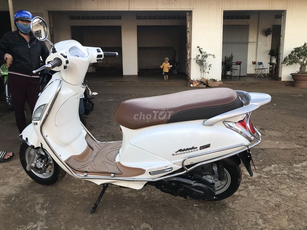SYM-Attila-2016-Trắng- hơi mới 70%. Mua bán Xe máy tại Quận Tân Phú Tp Hồ Chí Minh được đăng bởi Mẫn Trần Thị Huệ hình 2