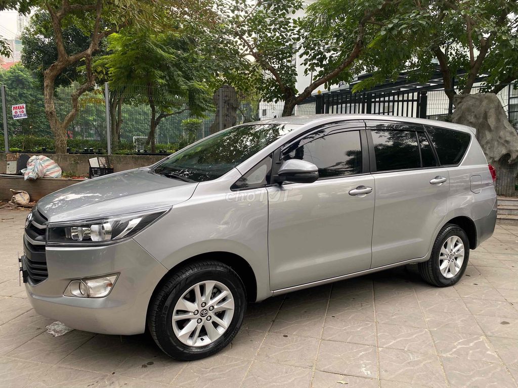 Toyota Innova 2017 2.0E - 98000 km. Mua bán Ô tô tại Quận Thanh Xuân Hà Nội được đăng bởi Bảo Hùng hình 3