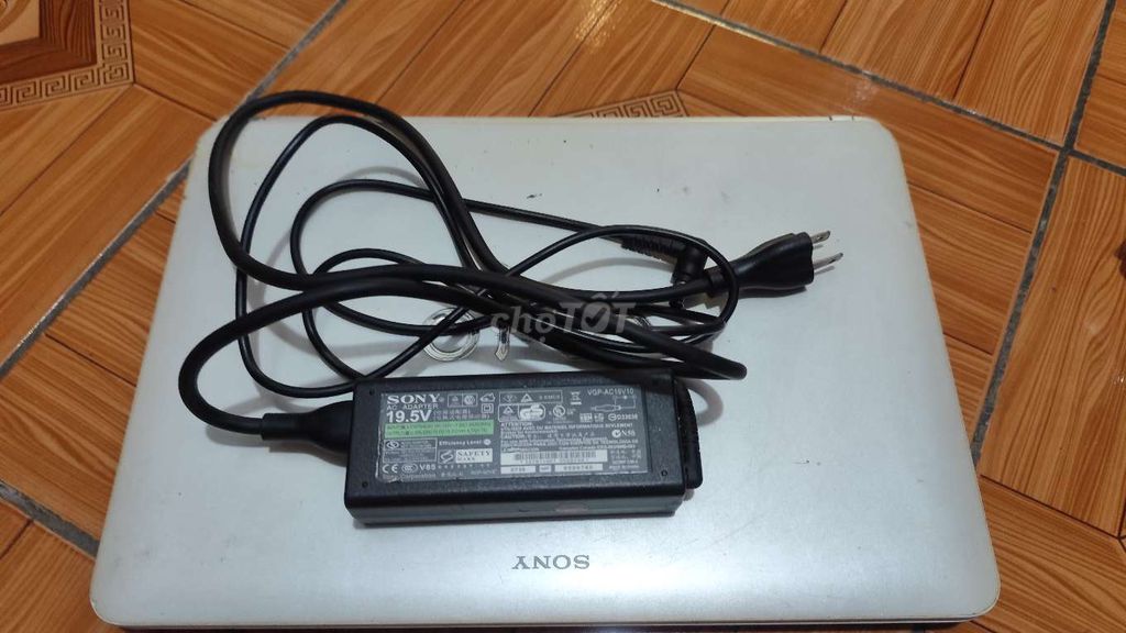 LAPTOP Sony i3-3th/4GB/120GB SSD Hỏng màn. Mua bán Laptop tại Thành phố Bến Tre Bến Tre được đăng bởi Nguyễn Hoài Thương  hình 1