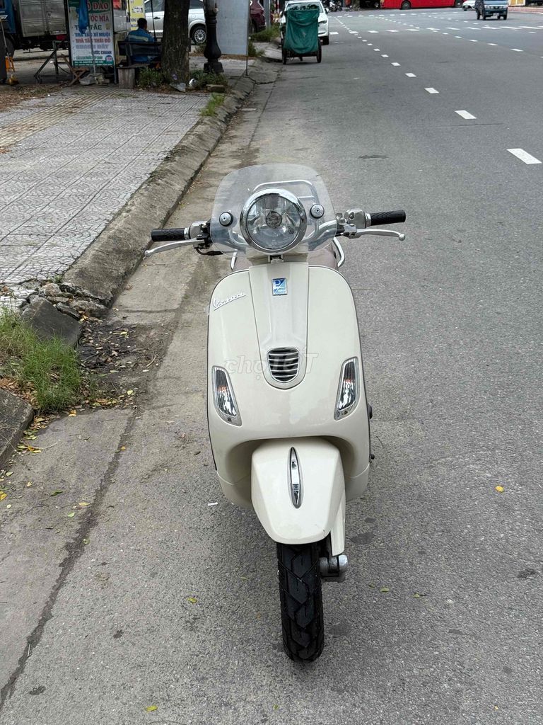 ❌VESPA LXV 3VIE GHI ĐÔNG TRẦN YÊN RỜI XE NHẬP Ý. Mua bán Xe máy tại Quận Liên Chiểu Đà Nẵng được đăng bởi Anh po hình 4