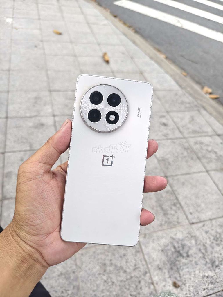 OnePlus Ace 5 bản ram 16gb bán hay giao lưu. Mua bán Điện thoại tại Thành phố Thuận An Bình Dương được đăng bởi hữu tài hình 1