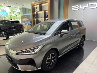 BYD M6 2025 7 chỗ màu Xám. Mua bán Ô tô tại Quận Tây Hồ Hà Nội được đăng bởi Trong Cong Tran