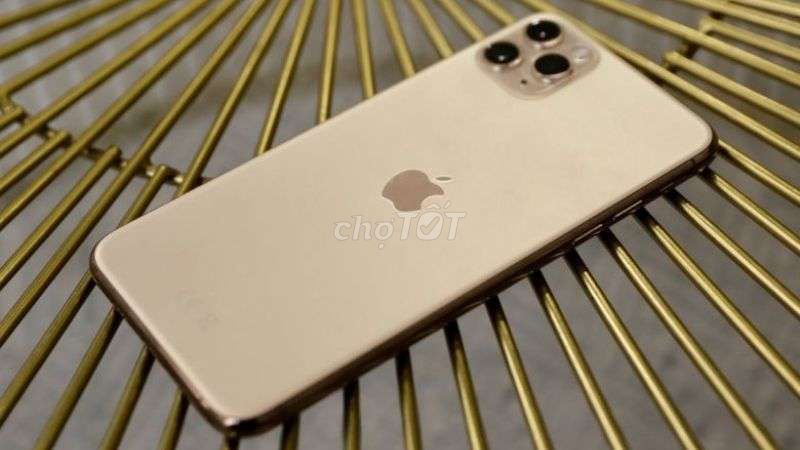 Máy thanh lý 💗 IPHONE 11 PRO MAX 256 LL/a pin 81%. Mua bán Điện thoại tại Thành phố Biên Hòa Đồng Nai được đăng bởi Hàng Thanh Lý ĐẾ MOBILE hình 1