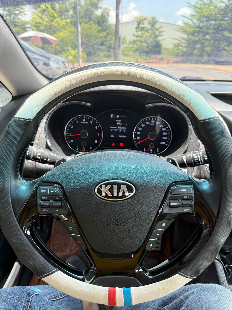 Kia Cerato 2018 1.6 số tự động xe đẹp gia đình zin. Mua bán Ô tô tại Thị xã Tân Uyên Bình Dương được đăng bởi Tuấn Ôtô Bình Dương hình 4