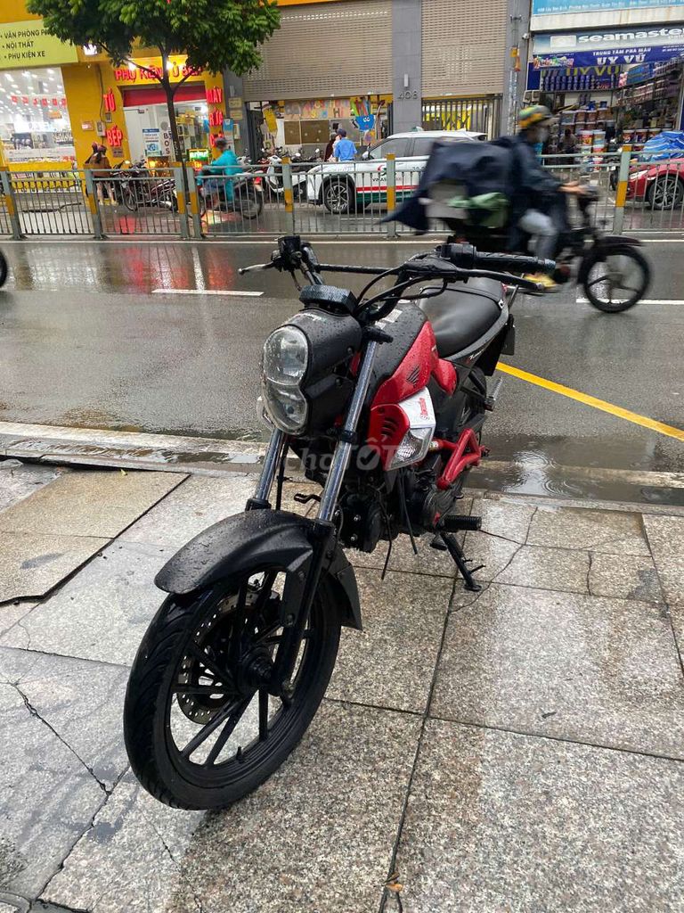 Kymco k-pike 125 cc 2019 mới 90% biển số thành phố. Mua bán Xe máy tại Quận Tân Phú Tp Hồ Chí Minh được đăng bởi Tuanduy hình 2