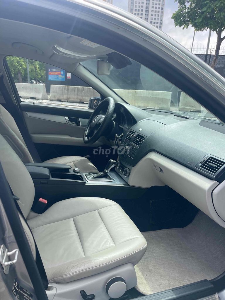 Mercedes Benz C200 sx 2010  odor 15 vạn km. Mua bán Ô tô tại Quận Thanh Xuân Hà Nội được đăng bởi long luxury hình 9