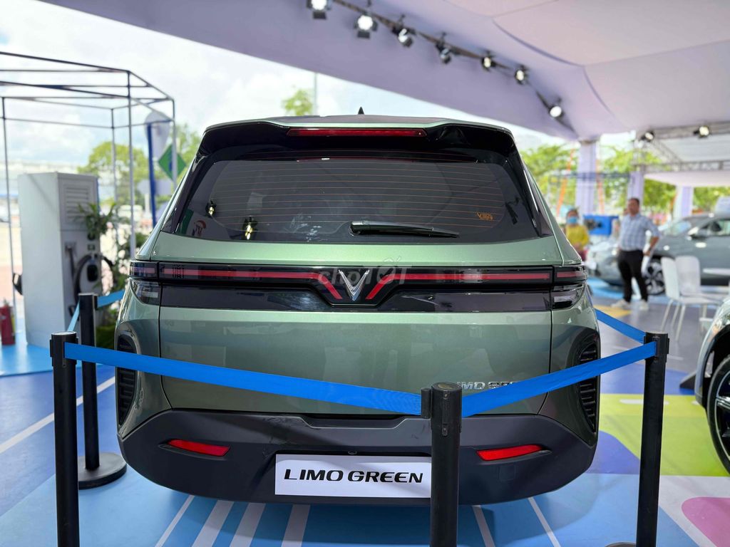 LIMO GREEN 150TR NHẬN XE-BAO NỢ XẤU. Mua bán Ô tô tại Quận 1 Tp Hồ Chí Minh được đăng bởi KỲ hình 7