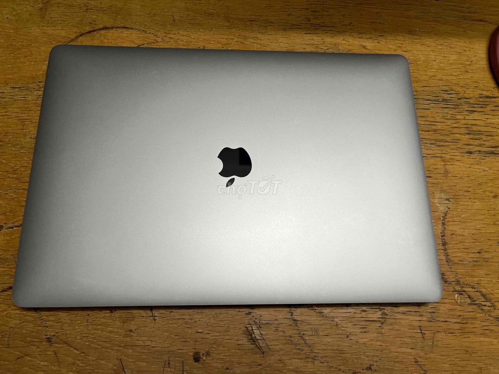 MacBook Pro 2019 Touch Bar Core i7/16GB/SSD 512GB. Mua bán Laptop tại Quận 7 Tp Hồ Chí Minh được đăng bởi Tin hình 4