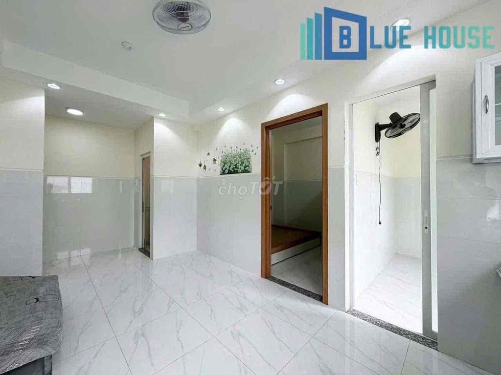 2 PHÒNG NGỦ CHUNG CƯ MINI MỚI TOANH Ở ĐẦM SEN FULL NỘI THẤT CÓ CỬA SỔ