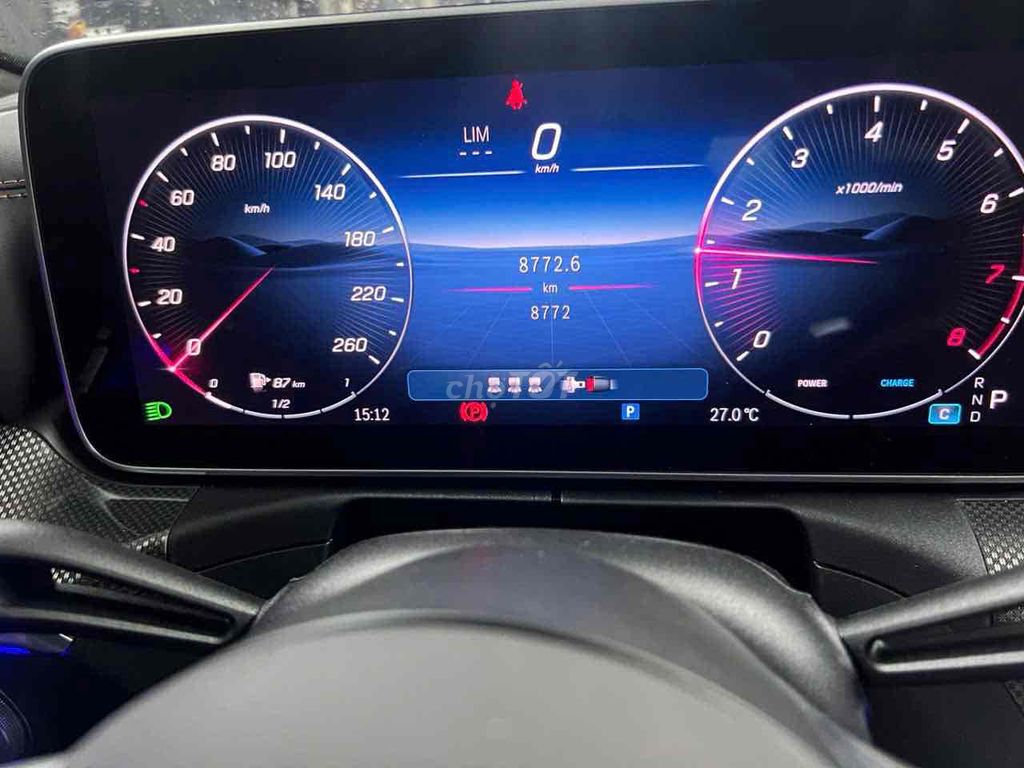 Mercedes C300 AMG 2025 г.в., рег. 2026, пробег 8000 км