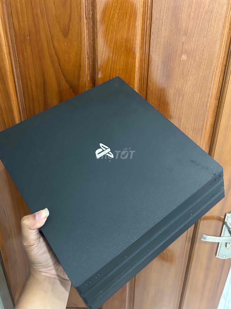 Máy chơi game Sony PS4 Pro Hack Đen 1TB. Mua bán Thiết bị chơi game tại Thành phố Qui Nhơn Bình Định được đăng bởi Tuấn Dũng hình 1