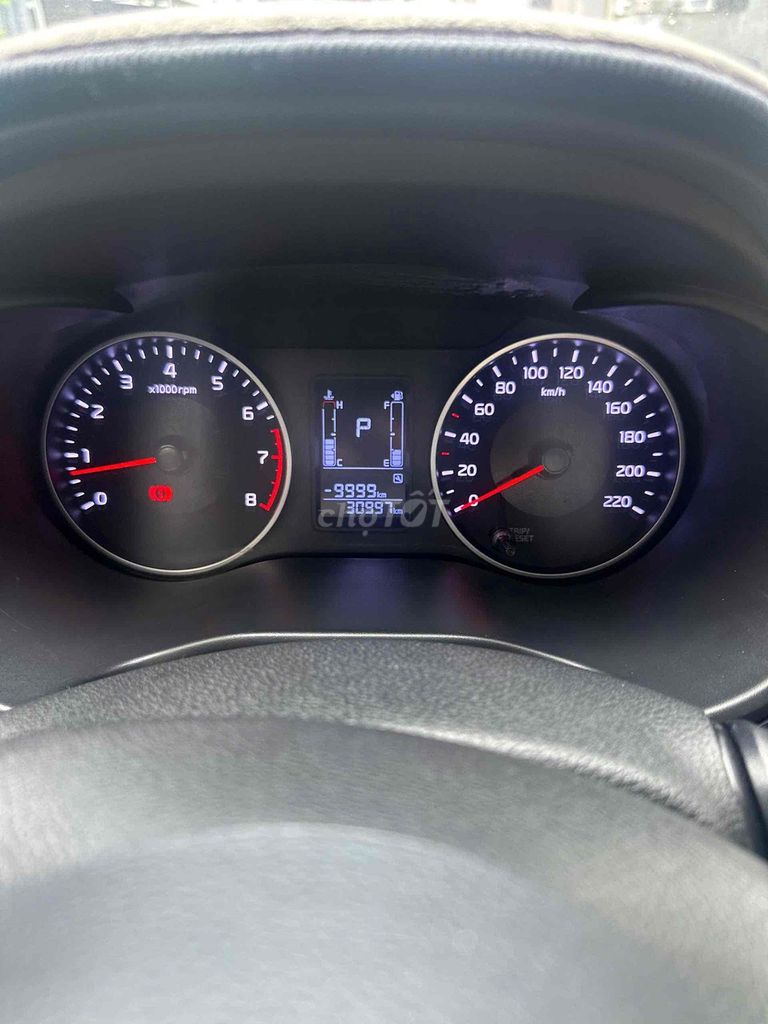 Kia Soluto 2020 1.4MT - 30000 km. Mua bán Ô tô tại Quận Liên Chiểu Đà Nẵng được đăng bởi Trần Thị Kim Dung hình 4