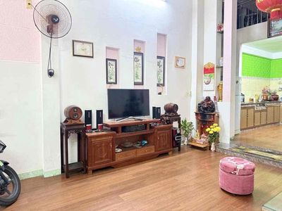 Bán nhà 2 tầng đẹp đường Mỹ an 19 gần sông Hàn. Mua bán nhà ở tại Quận Ngũ Hành Sơn Đà Nẵng được đăng bởi Bửu Trần Nhà Đất