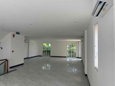Cho Thuê Shophouse Đã Hoàn Thiện Cơ Bản