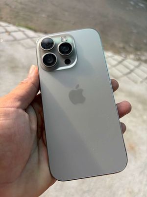 iPhone 16 Pro Xám LL/A