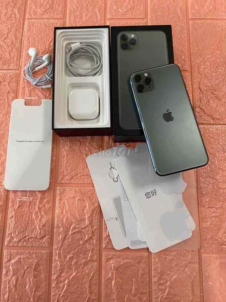 iphone 11 ProMax 256 màu Xanh mới sử dụng 5 tháng