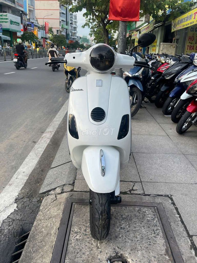 Piaggio vespa LX 2012 mới 90% biển số thành phố. Mua bán Xe máy tại Quận Tân Phú Tp Hồ Chí Minh được đăng bởi Tuanduy hình 2