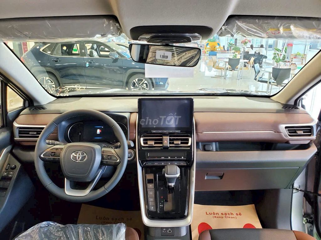 Toyota Innova 2025 photo 4