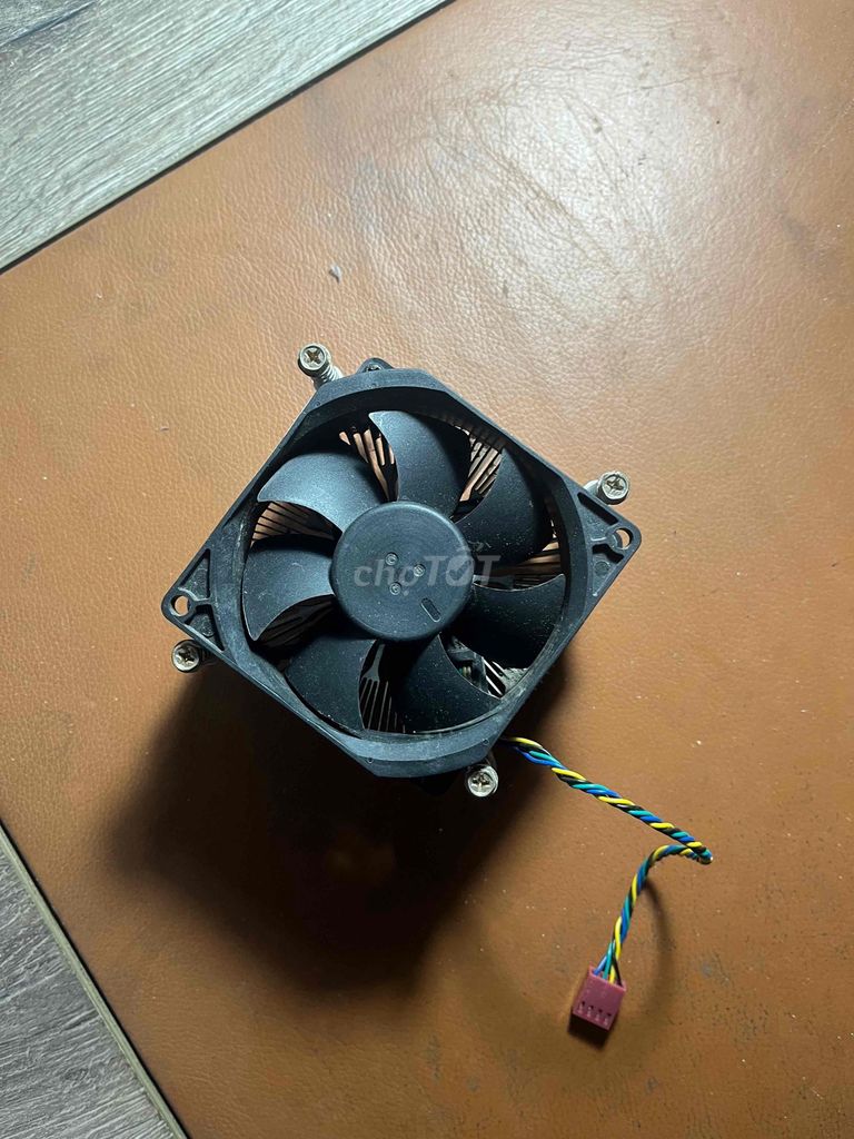 Quạt tản nhiệt CPU Đen Nhựa Kim loại. Mua bán Phụ kiện (Màn hình, Chuột...) tại Quận Long Biên Hà Nội được đăng bởi Trung Hieu hình 1