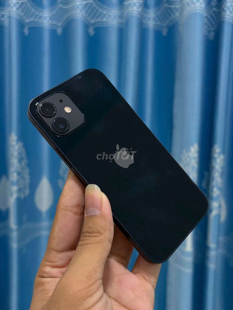 Apple iPhone 12 Đen. Mua bán Điện thoại tại Quận Bình Thạnh Tp Hồ Chí Minh được đăng bởi Ngọc Thư hình 1