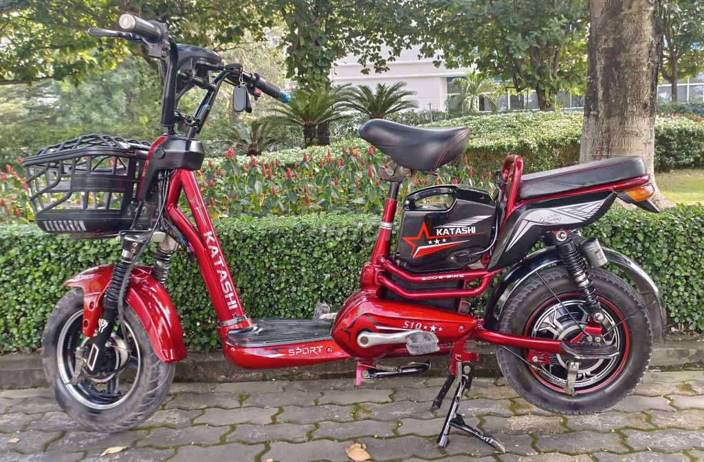 Xe đạp điện Katashi S10+ màu Đỏ. Mua bán Xe điện tại Thành phố Thuận An Bình Dương được đăng bởi Sơn Nguyễn hình 1