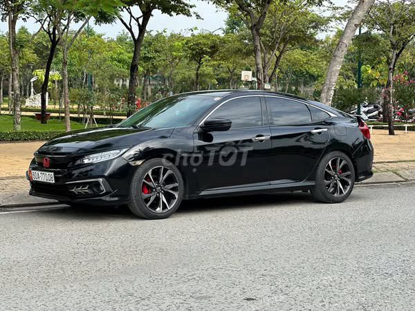 Honda Civic RS 2019 1.5tubor. Mua bán Ô tô tại Huyện Hóc Môn Tp Hồ Chí Minh được đăng bởi Trương Van Khanh hình 5