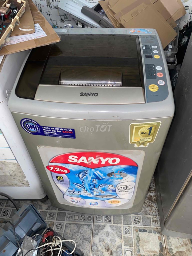 Thanh lý máy giặt sanyo 7kg giặt vắt êm chạy ok