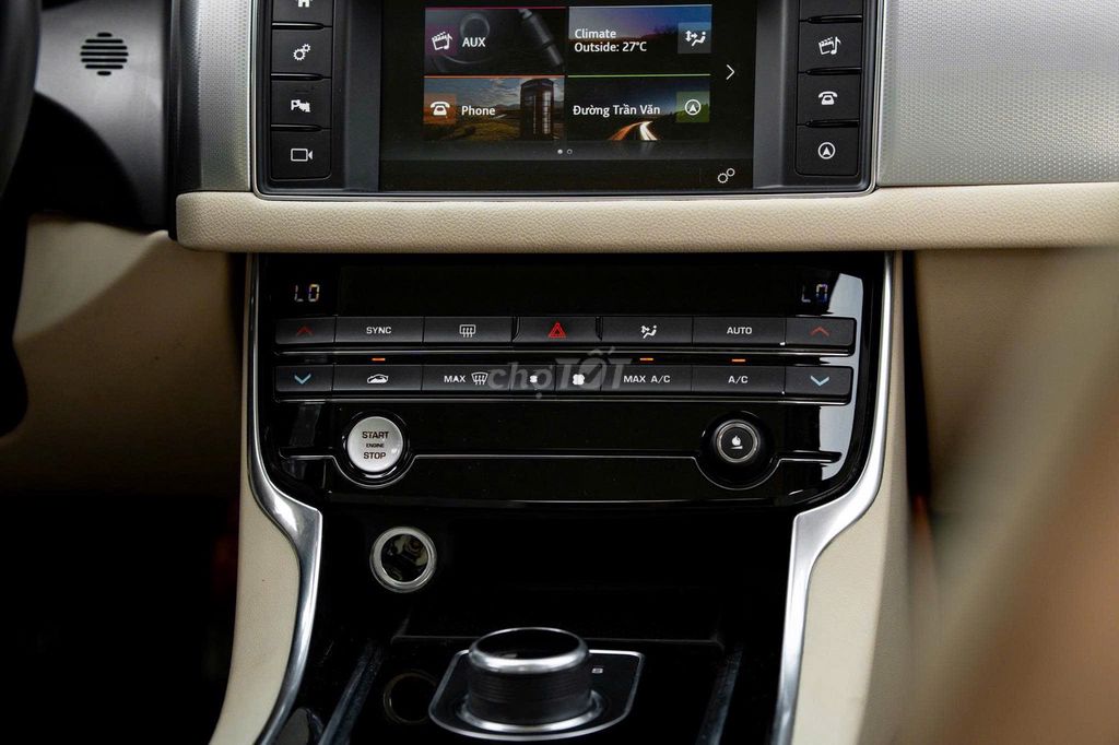 Jaguar XF 2016 PURE Trắng - 1 Chủ Từ Đầu. Mua bán Ô tô tại Quận 7 Tp Hồ Chí Minh được đăng bởi FatCar Auto hình 13