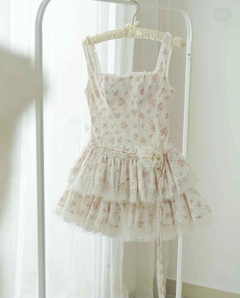 Jubin Studio Lyra Dress. Mua bán Quần áo tại Quận 11 Tp Hồ Chí Minh được đăng bởi Mia hình 1