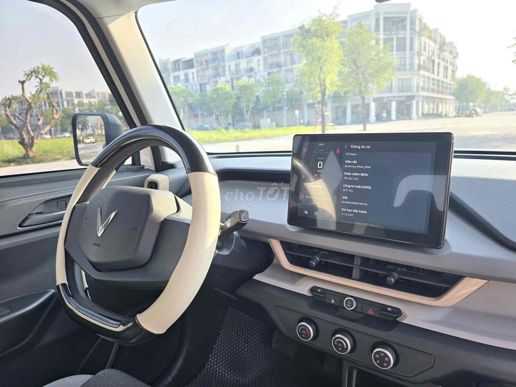 VinFast VF3 2024 - 8000 km. Mua bán Ô tô tại Quận Thanh Xuân Hà Nội được đăng bởi Quang Anh hình 8