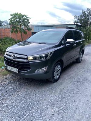 Toyota Innova 2018 2.0V - 87000