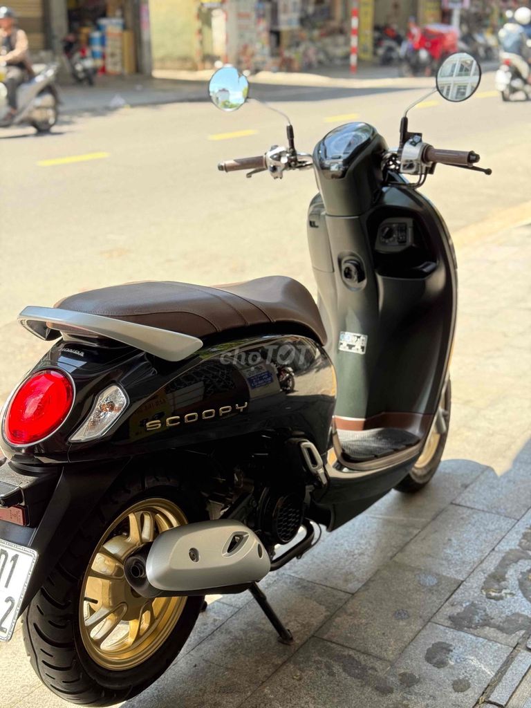 Honda Scoopy 2023 глянцевый черный