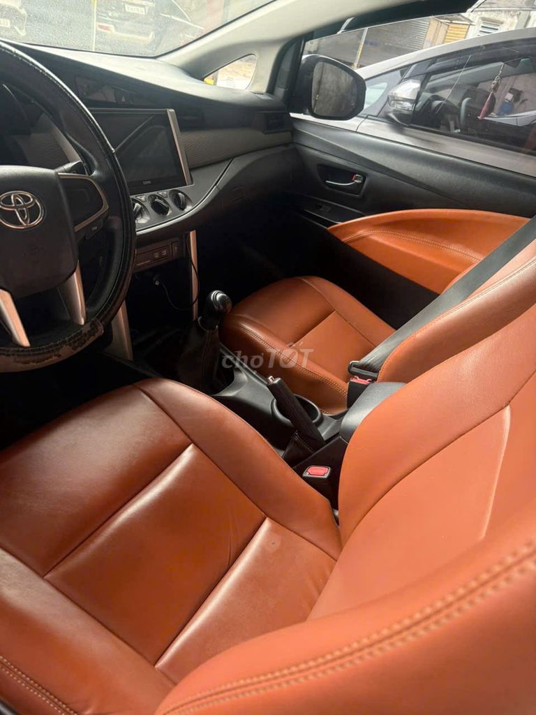 Toyota Innova 2.0G đời xe: 2019 Số tự động 8 chỗ. Mua bán Ô tô tại Huyện Hóc Môn Tp Hồ Chí Minh được đăng bởi Mr Nhựt chuyên xe hơi lướt chuẩn Toyota Sure hình 19