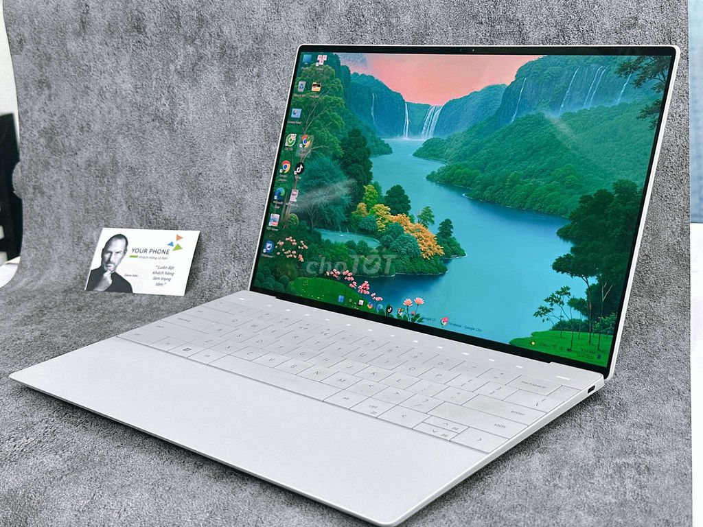 🌹🌹🌹XPS 9320 màn Oled có trả góp