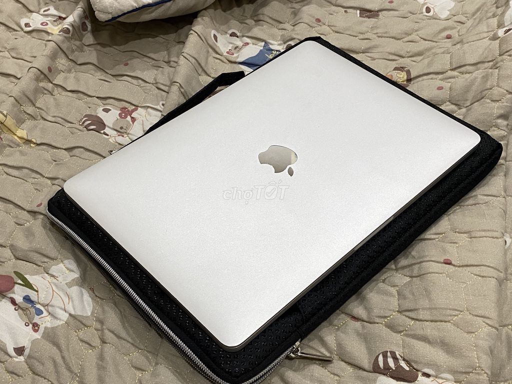Apple MacBook Pro 2019 13 inch 16GB/1TB. Mua bán Laptop tại Thành phố Nha Trang Khánh Hòa được đăng bởi Đức Thảo hình 1