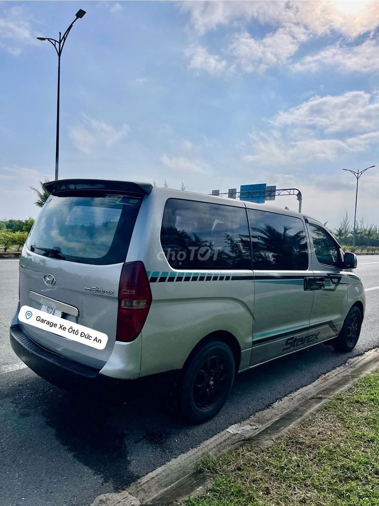 Hyundai Starex 2014 9 chỗ Bạc. Mua bán Ô tô tại Huyện Thăng Bình Quảng Nam được đăng bởi Hoang văn Đạt hình 4