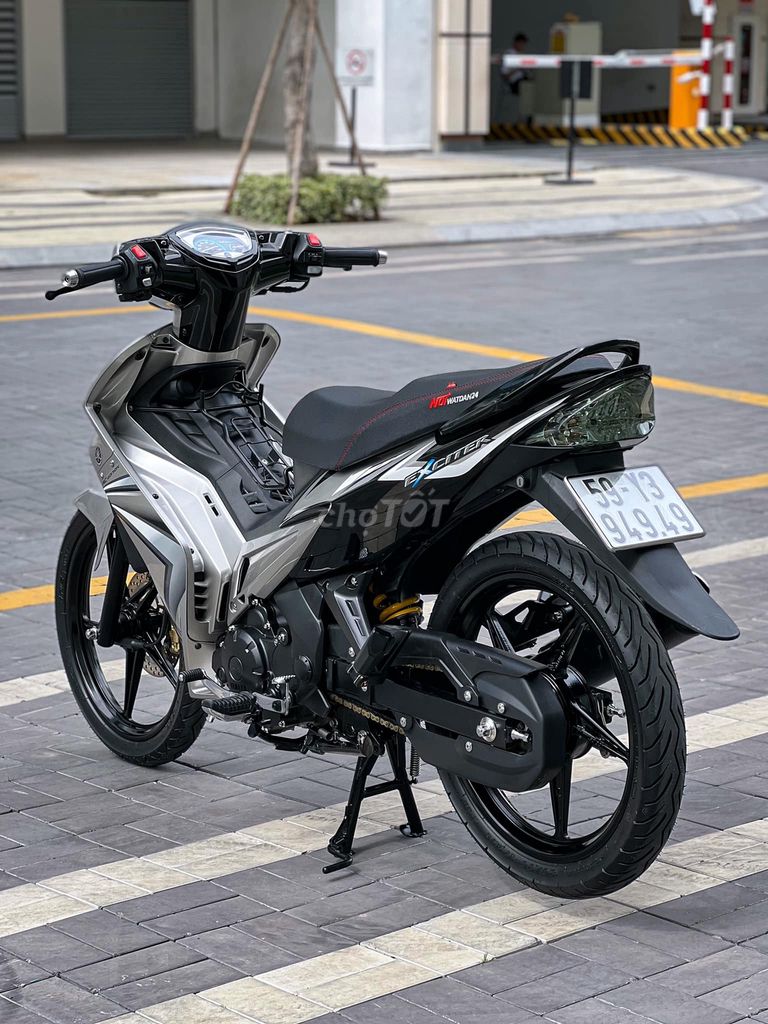 Exciter 2010 5p71 fullnew bs đẹp chính chủ. Mua bán Xe máy tại Quận 4 Tp Hồ Chí Minh được đăng bởi Hoàng hình 4