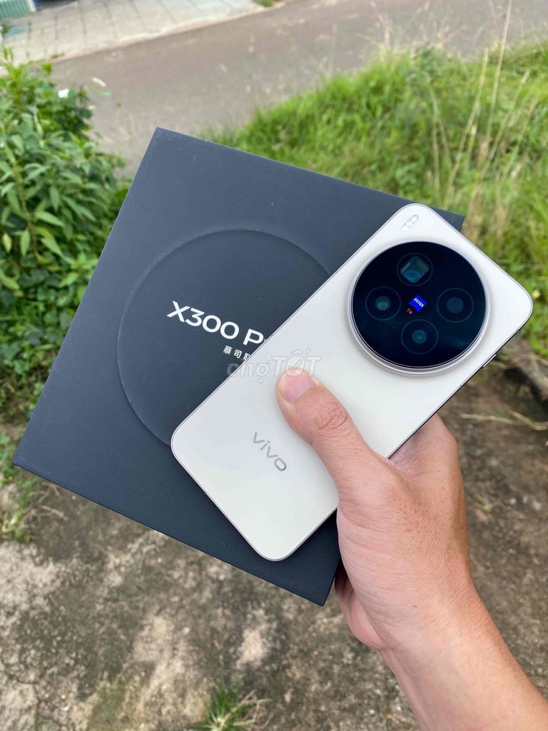 X300 Pro Gold NĐ 16/512 Fullbox đẹp không tì vết. Mua bán Điện thoại tại Huyện Châu Đức Bà Rịa - Vũng Tàu được đăng bởi Phan Tấn Lộc hình 1