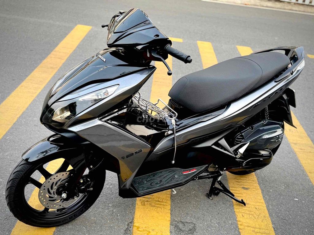 Airblade 125 модель 2014 серый lampo 9 хозяев, биển Sài Gòn, двигатель родной