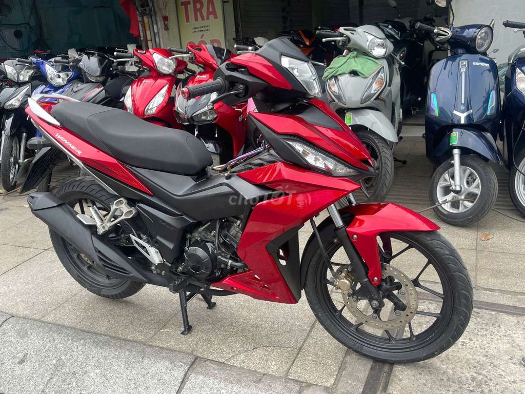 Honda winner 2018 mới 90% Bstp chính chủ. Mua bán Xe máy tại Quận Tân Phú Tp Hồ Chí Minh được đăng bởi Tuanduy hình 3