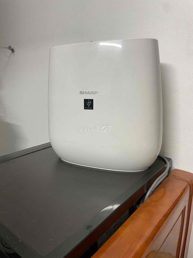 Máy lọc không khí Sharp FP-J30E-B/A Trắng Thái Lan. Mua bán Nội thất, đồ gia dụng khác tại Huyện Mê Linh Hà Nội được đăng bởi đồ cũ thui hình 1