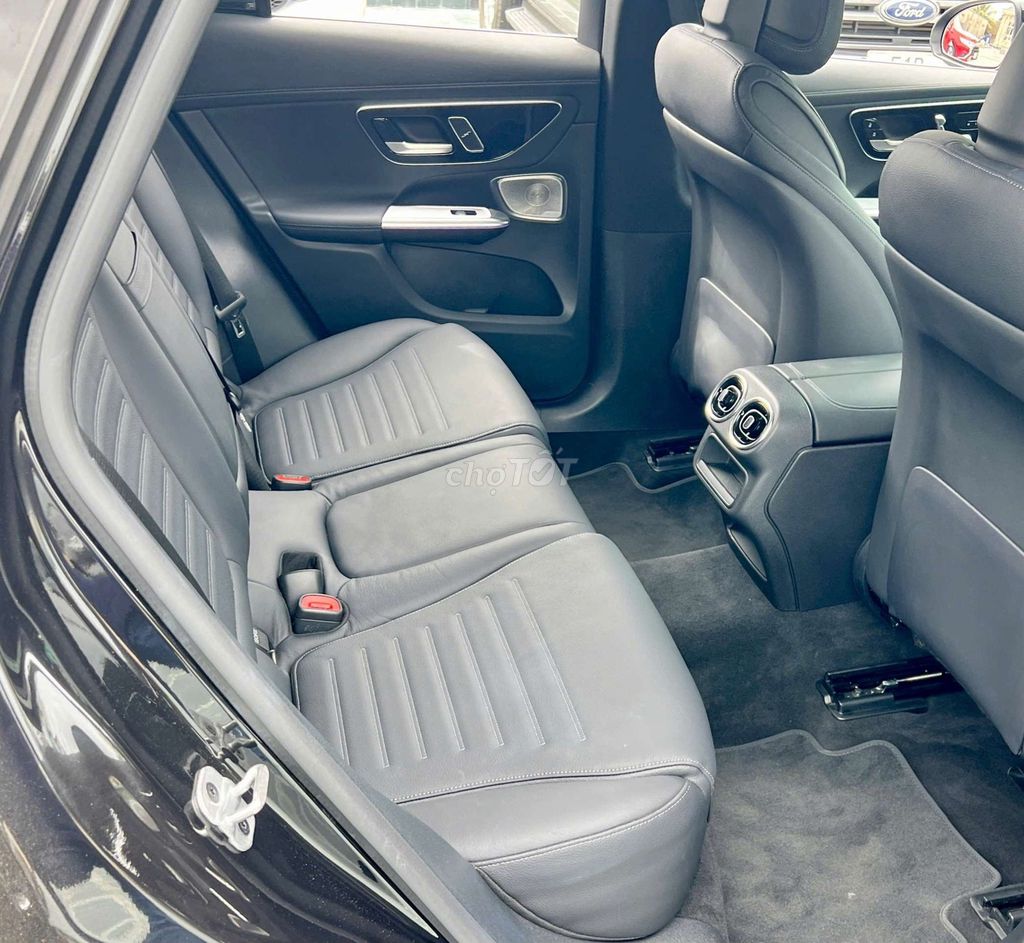 2023 300 4Matic - 5000 km. Mua bán Ô tô tại Thành phố Vũng Tàu Bà Rịa - Vũng Tàu được đăng bởi Quốc việt  hình 13