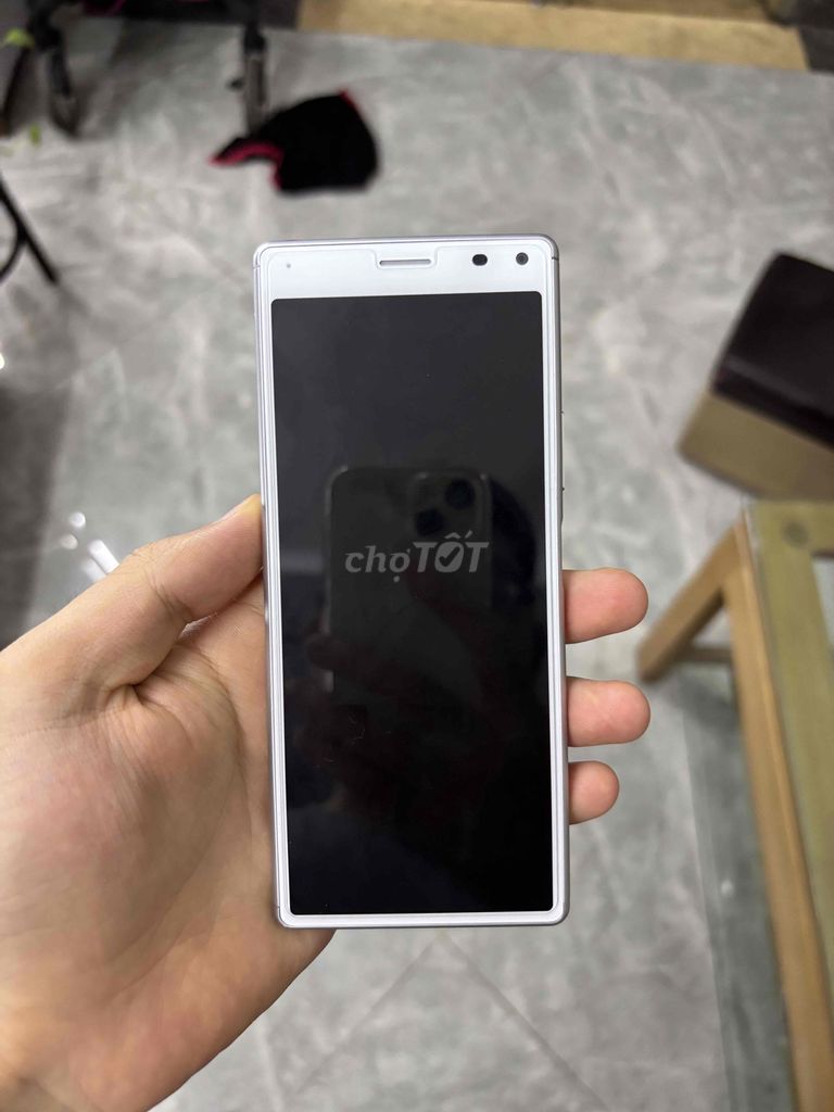 Xperia 8 lock như mới. Mua bán Điện thoại tại Quận Đống Đa Hà Nội được đăng bởi Nguyễn thanh bình hình 1
