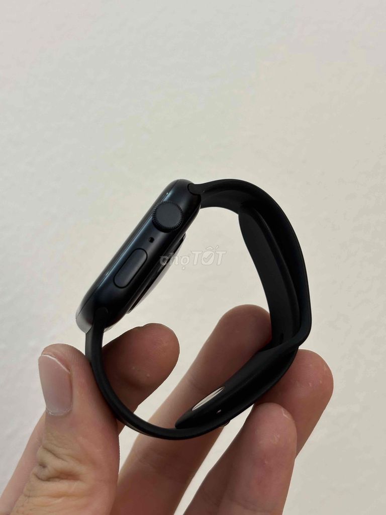 Apple Watch SE 2 44mm Nhôm Đen. Mua bán Thiết bị đeo thông minh tại Quận Thanh Xuân Hà Nội được đăng bởi Duy Nguyễn hình 1