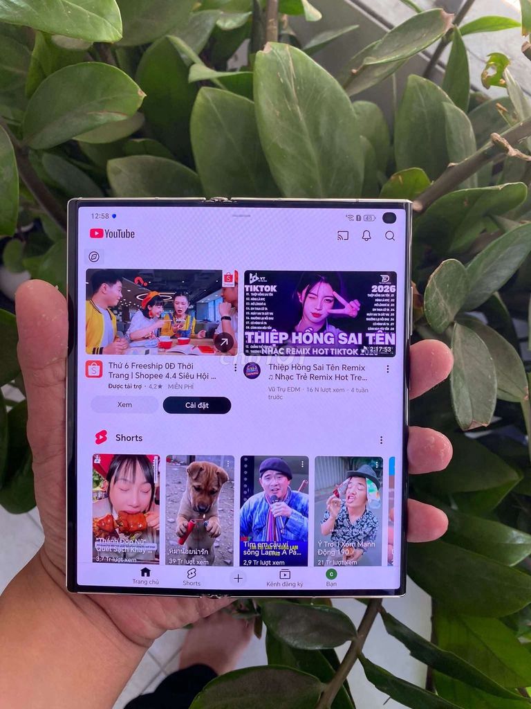 Honor V Purse 256GB Trắng. Mua bán Điện thoại tại Thành phố Huế Thừa Thiên Huế được đăng bởi quang nhật hình 1